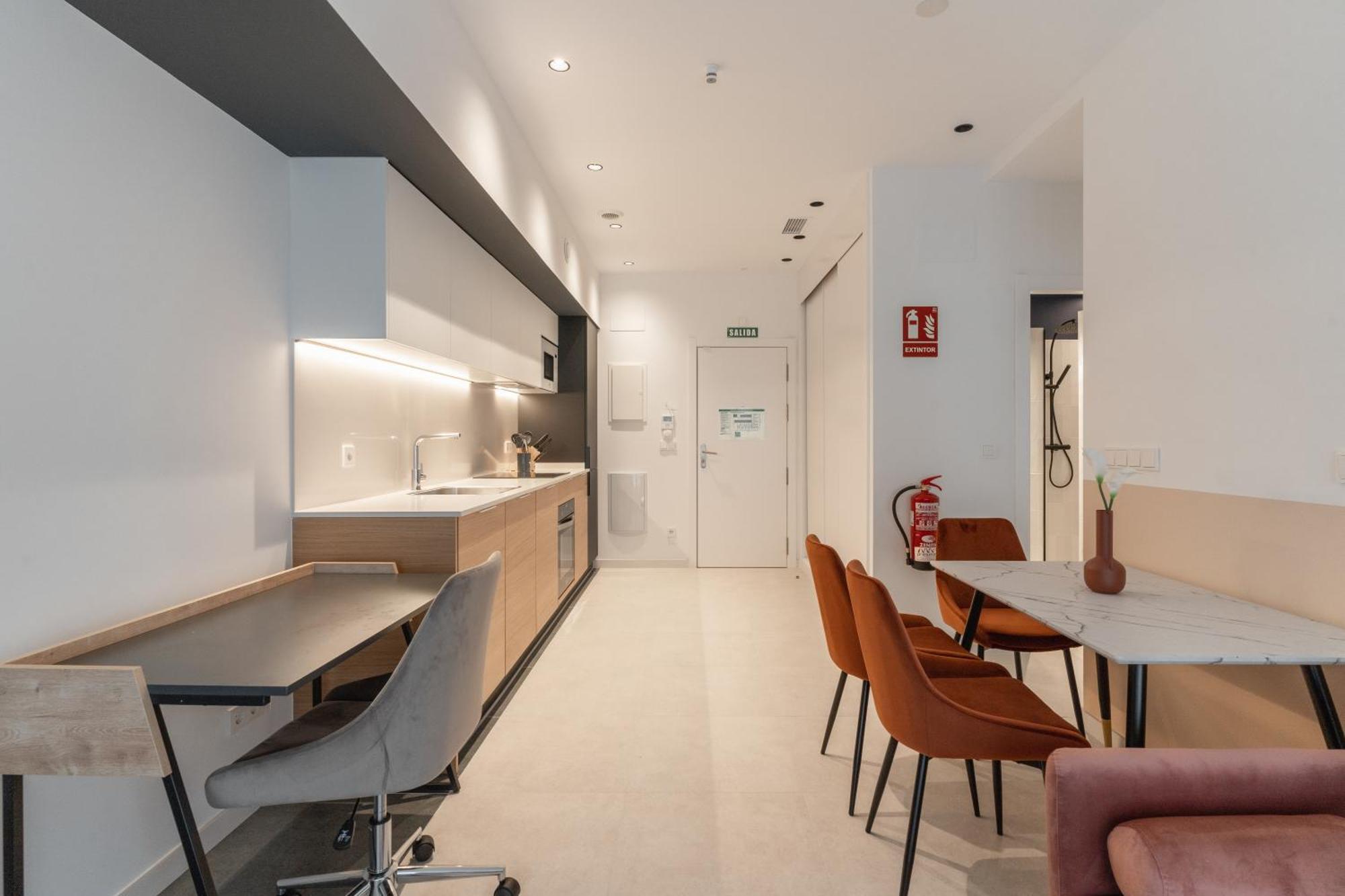 Canillas Apartments Madrid Exterior foto